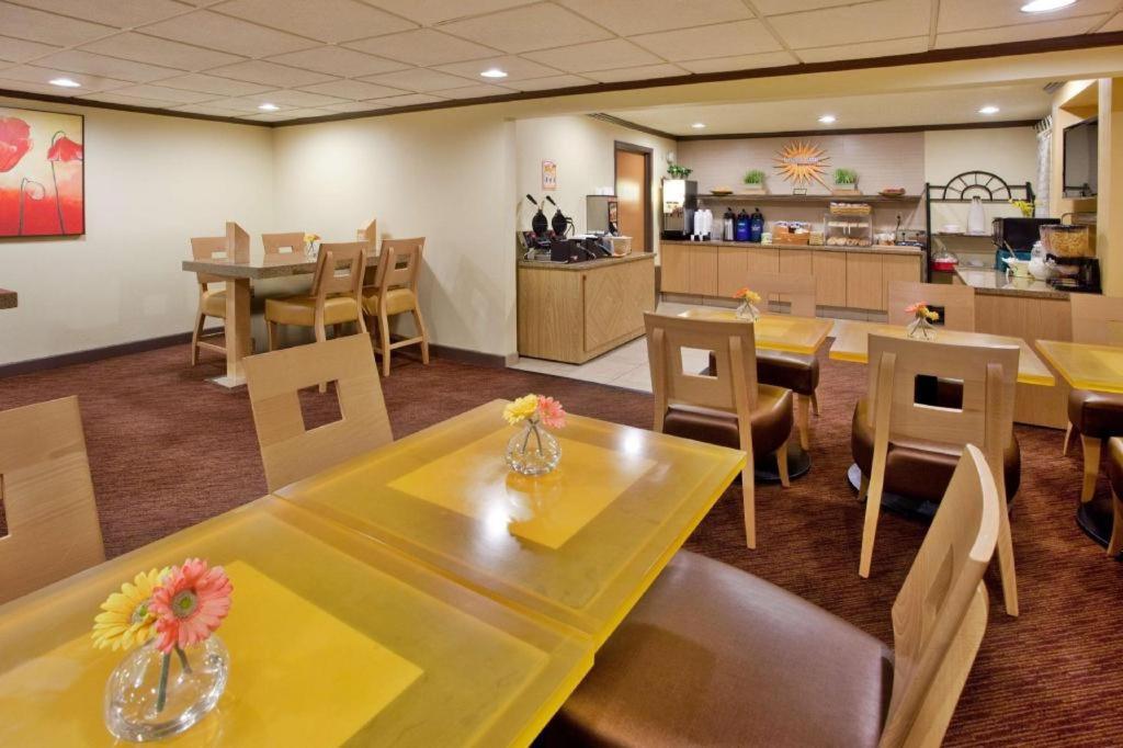 La Quinta By Wyndham Springdale Hotel Luaran gambar